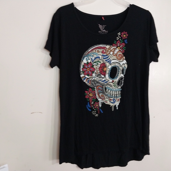 Black and Red Graphic Relaxed T-Shirt - Picture 1 of 4